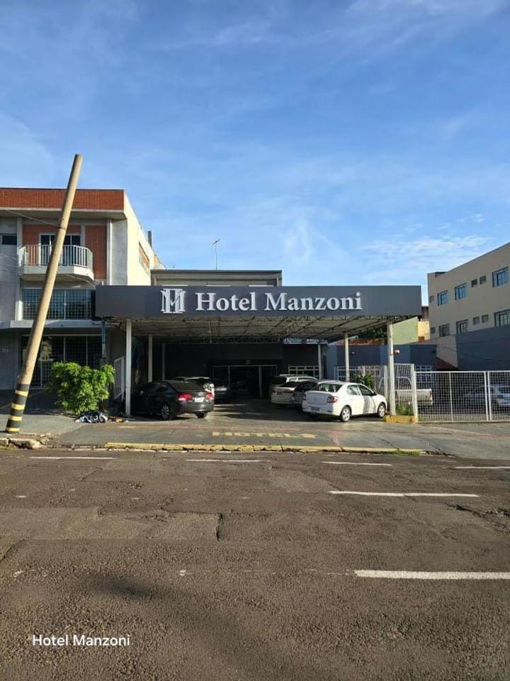 קמפו גרנדה Hotel Manzoni מראה חיצוני תמונה